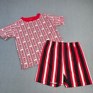 Vintage Chicago Bulls Kids T-Shirt and Shorts Set Red Black White Made in USA 7